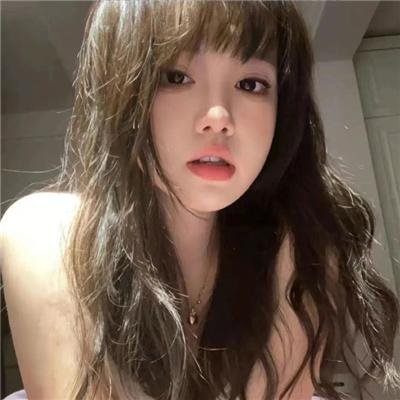 恋上女镖师
